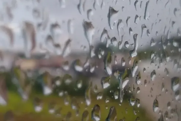 Frente fria trará chuva e possibilidade de granizo ao RS nesta quinta-feira