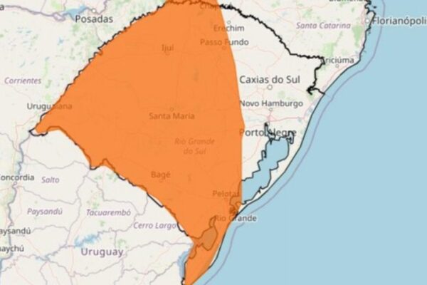 Inmet emite alerta laranja para chuvas e ventos fortes em grande parte do RS