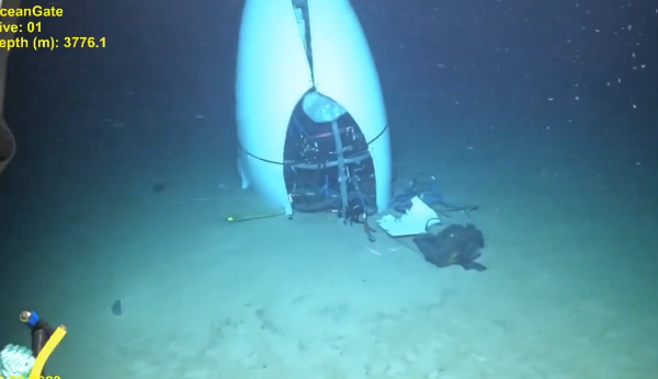 Filmagem dos destroços do submarino da OceanGate após implosão é revelada; assista