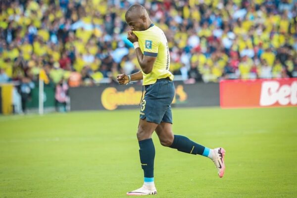 Contestado no Inter, Enner Valencia marca pelo Equador e encerra jejum de 10 jogos