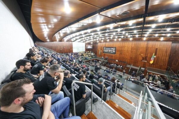 Assembleia Legislativa do RS aprova mudanças nas carreiras da segurança pública