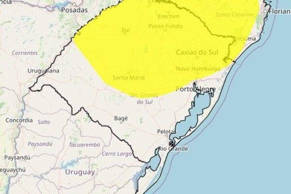 Inmet emite alerta amarelo para fortes chuvas no RS