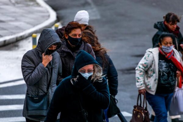 Frente fria avança e traz granizo e queda nas temperaturas do RS nesta semana